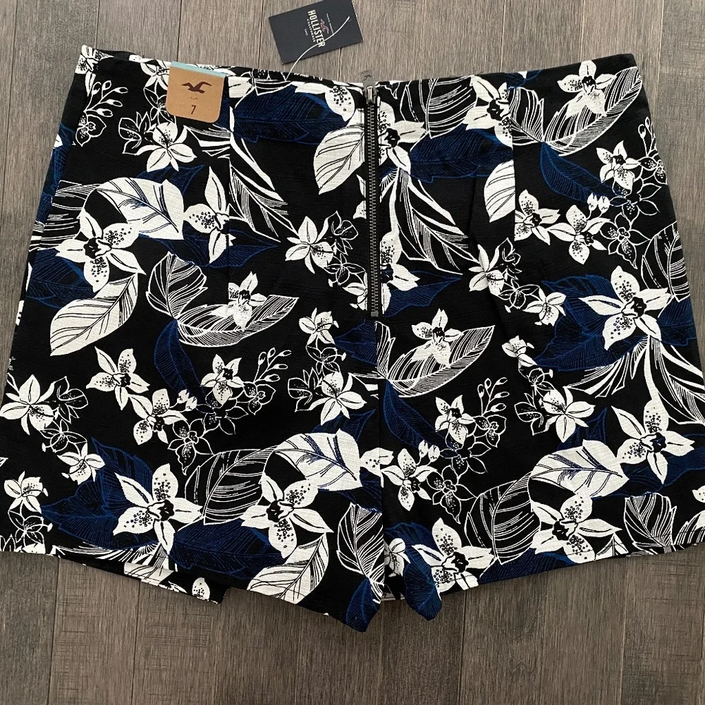 Hollister Faux Wrap Skort Shorts